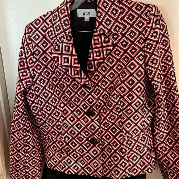 Le Suit red and black pattern skirt suit - Picture 1 of 3